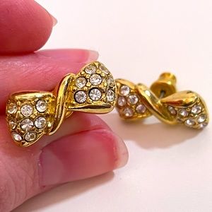 Vintage 90's MONET Ribbon Bow Ballet Coquette Winter Holiday Christmas Earrings